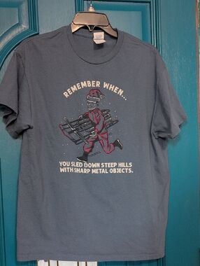 Sledding Vintage Look Nostalgic T-shirt